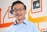 蔡崇信：我问马云是否可以一起创业 他听了差点跳进西湖